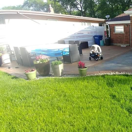 Stamped concrete patio with border